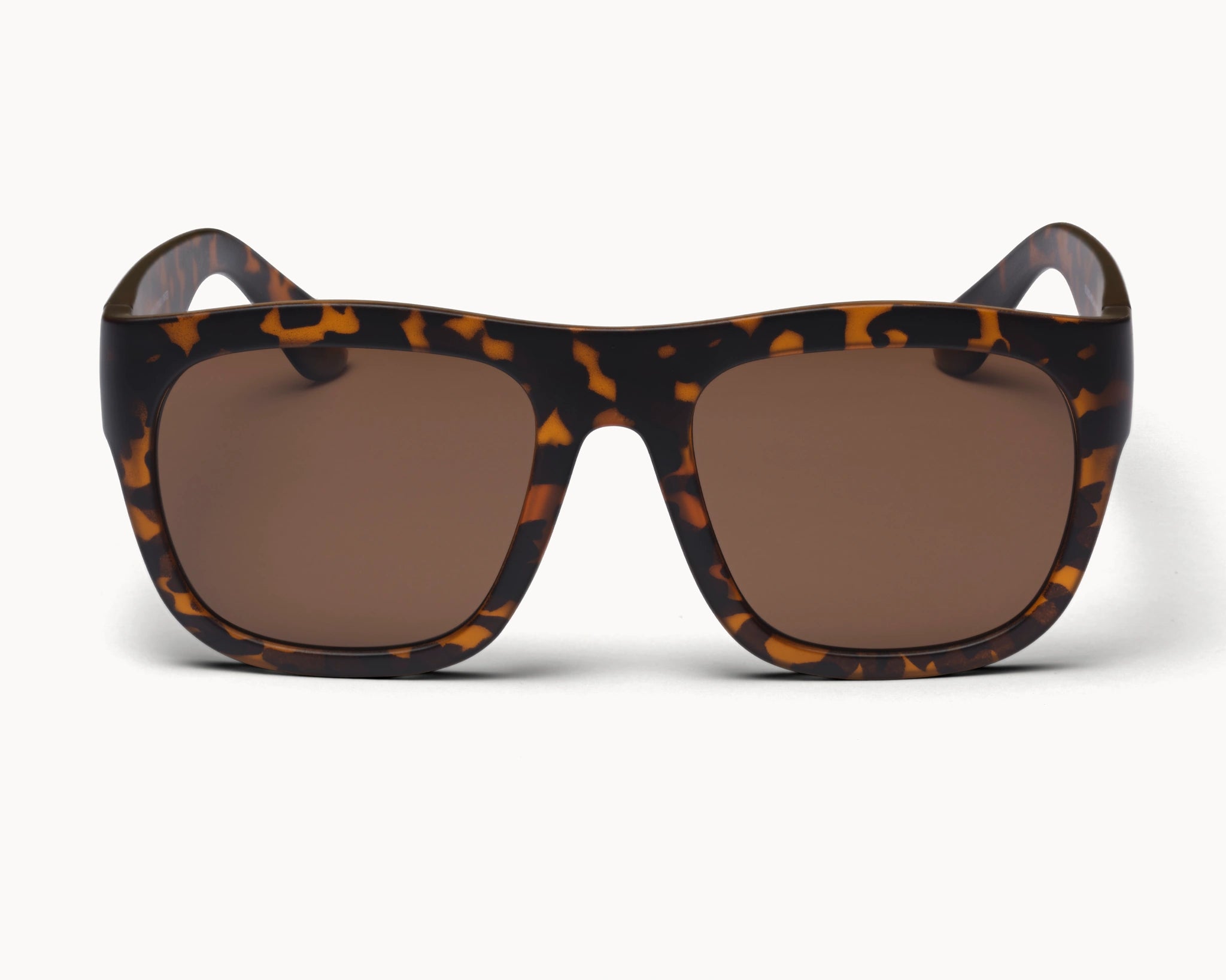 Nachhaltige Classic Ample oversized Schildpatt Sonnenbrille von VIDAR EYEWEAR mit braunen Gläsern