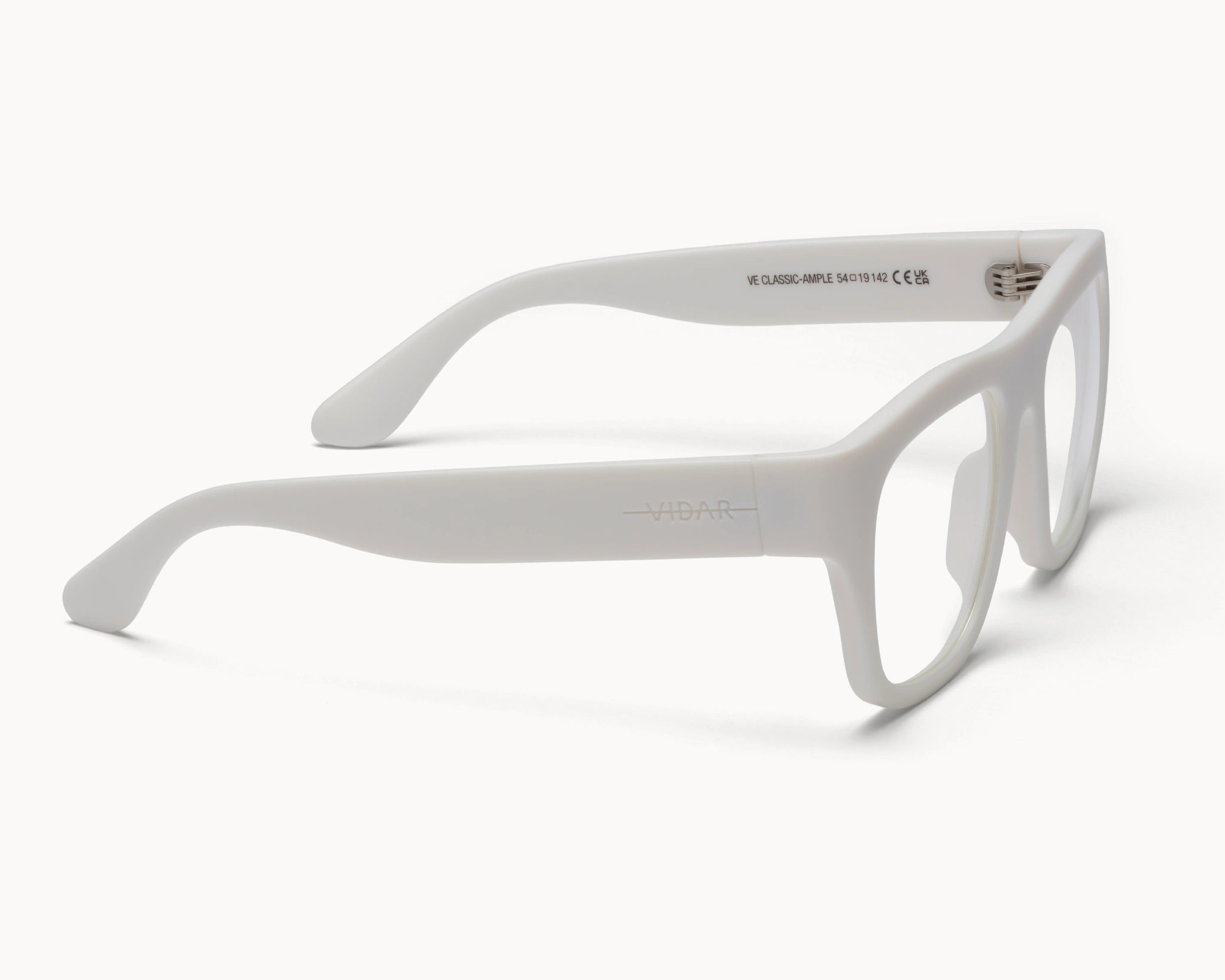 Bærekraftige Classic Ample oversized hvite briller fra VIDAR EYEWEAR med klare glass