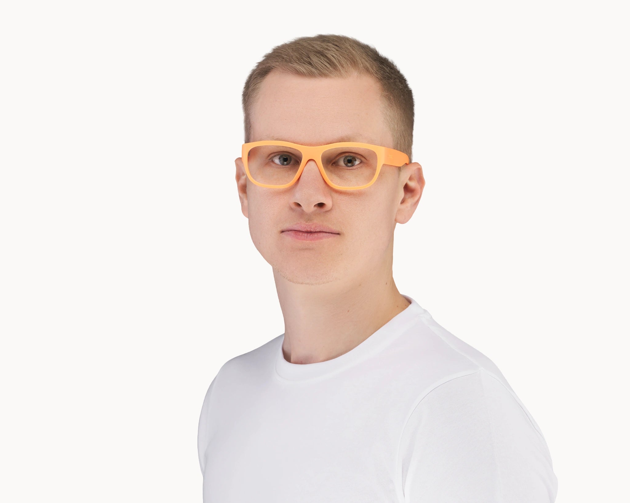 Mannlig modell med Classic Petit sofistikerte