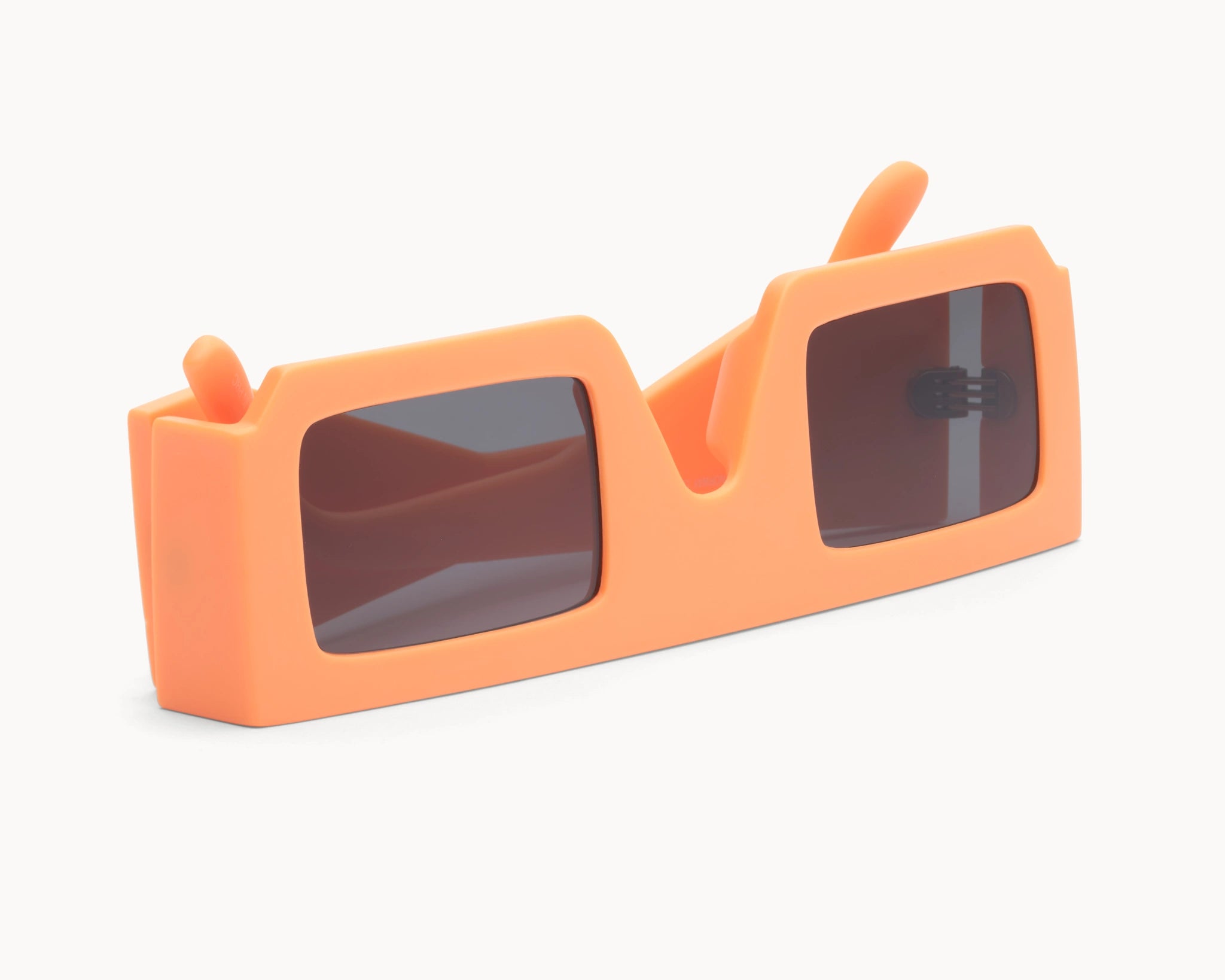 3D Nordic - oransje retro oversized solbriller fra VIDAR EYEWEAR inspirert av den ikoniske 3D-IMAX - laget av bærekraftige materialer - ovenfra.