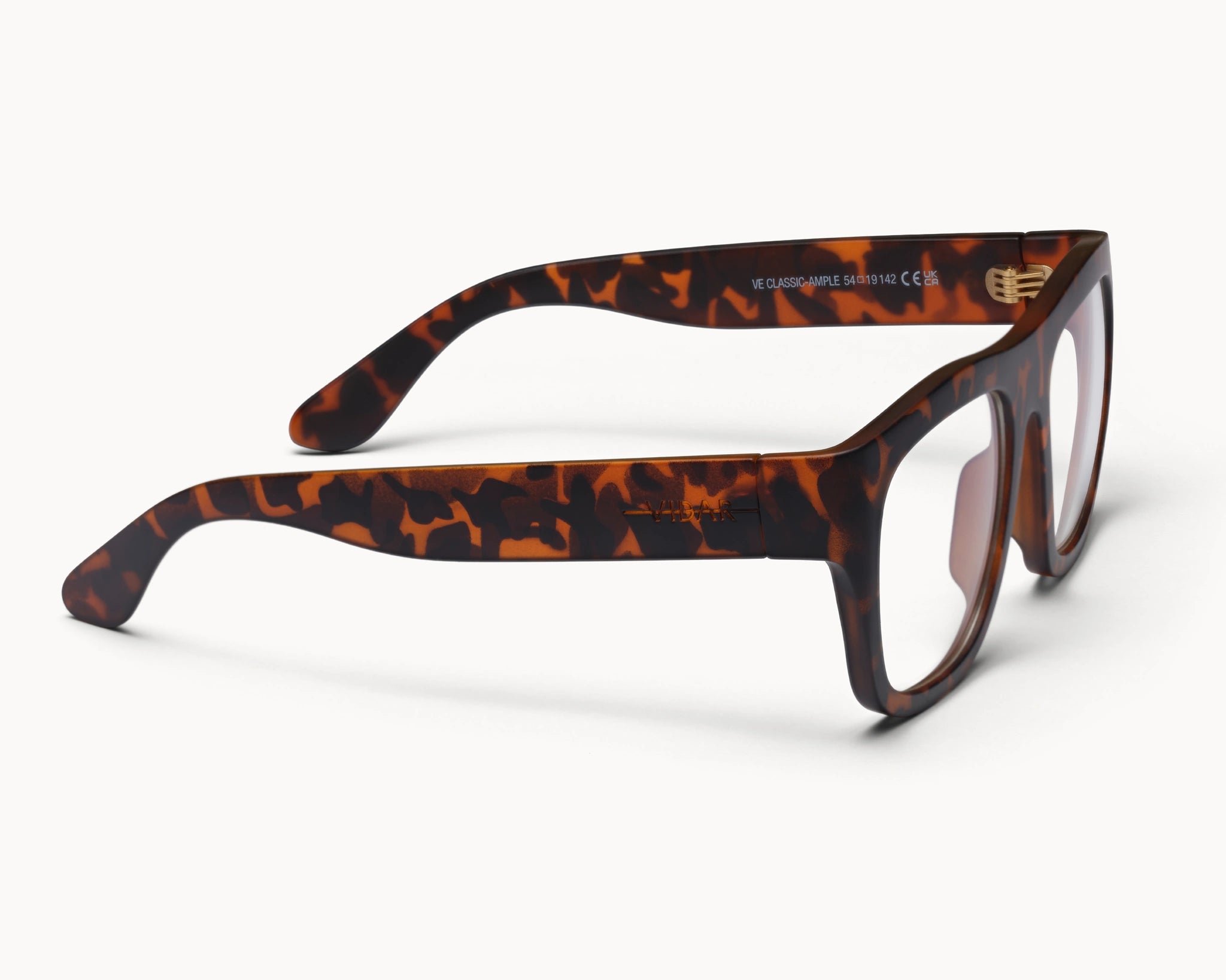 Bærekraftige Classic Ample oversized tortoise briller fra VIDAR EYEWEAR med klare glass