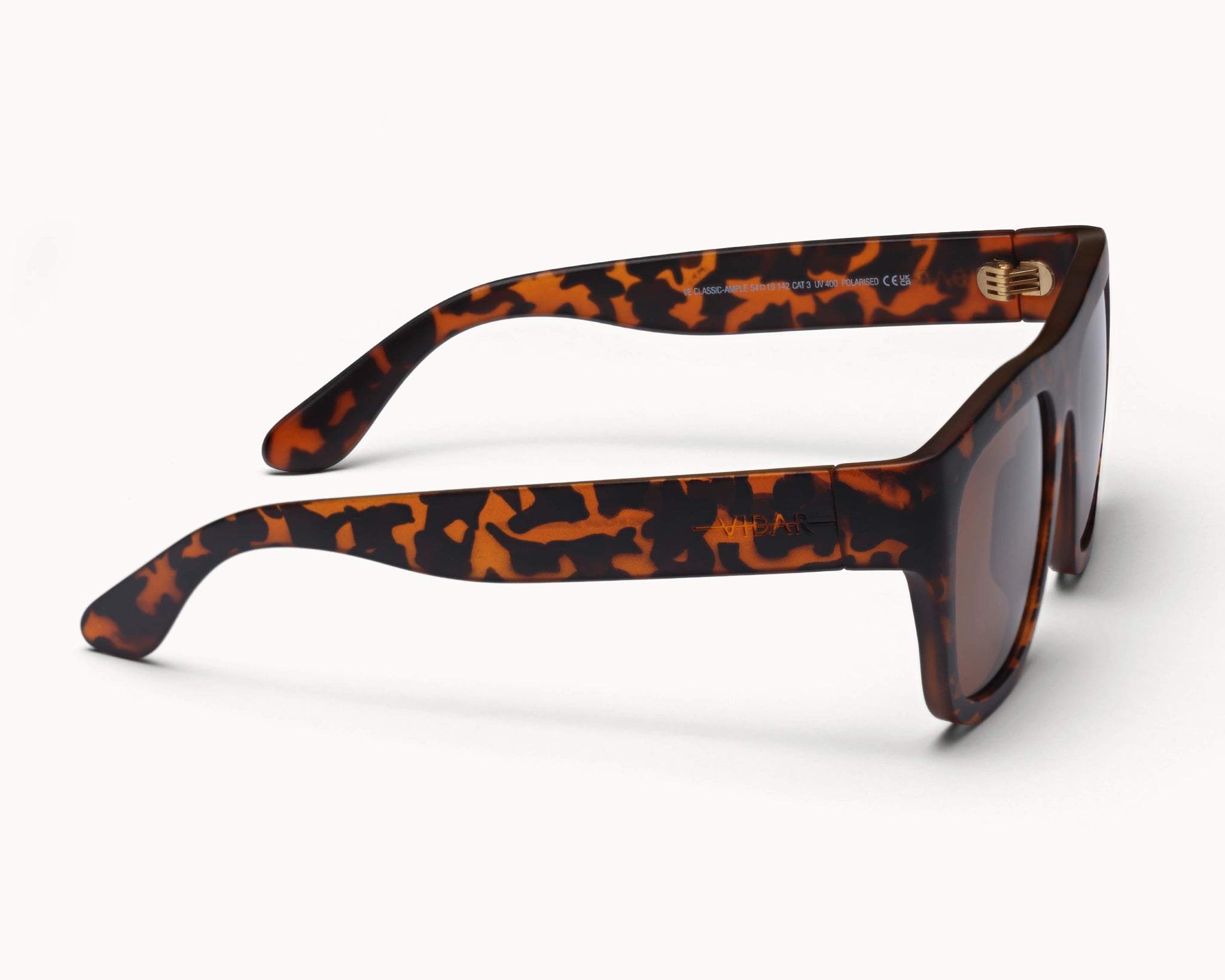 Bærekraftige Classic Ample oversized tortoise solbriller fra VIDAR EYEWEAR med brune glass