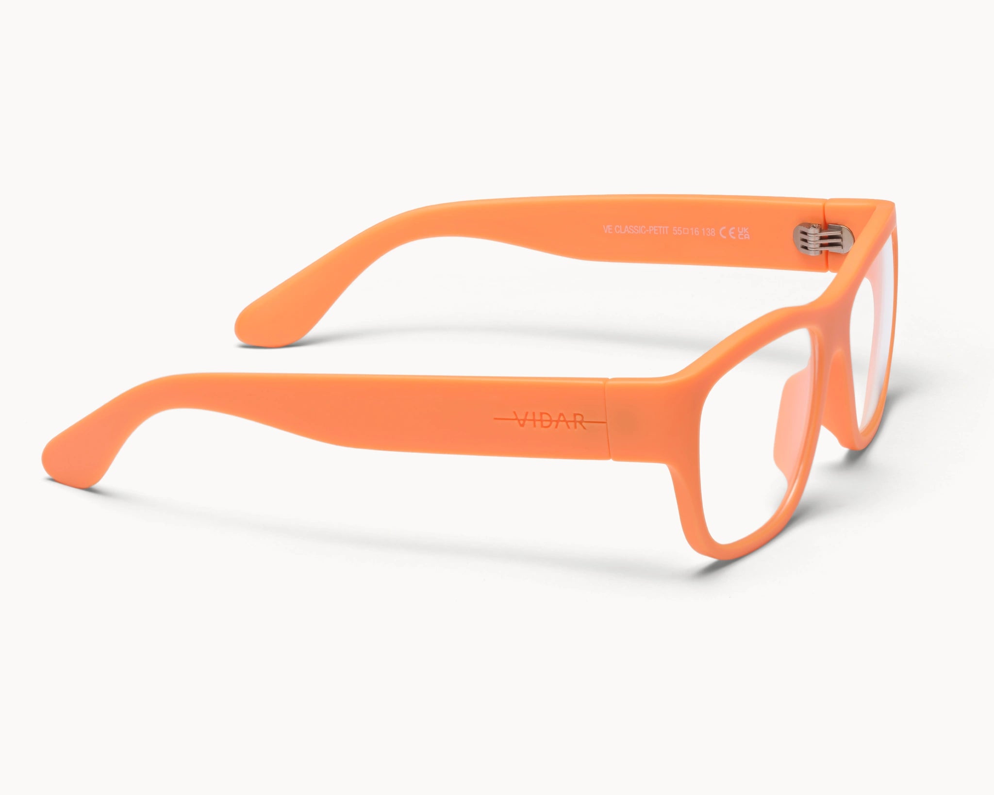 VIDAR EYEWEARs sofistikerte og bærekraftige Classic Petit briller i oransje med klare glass